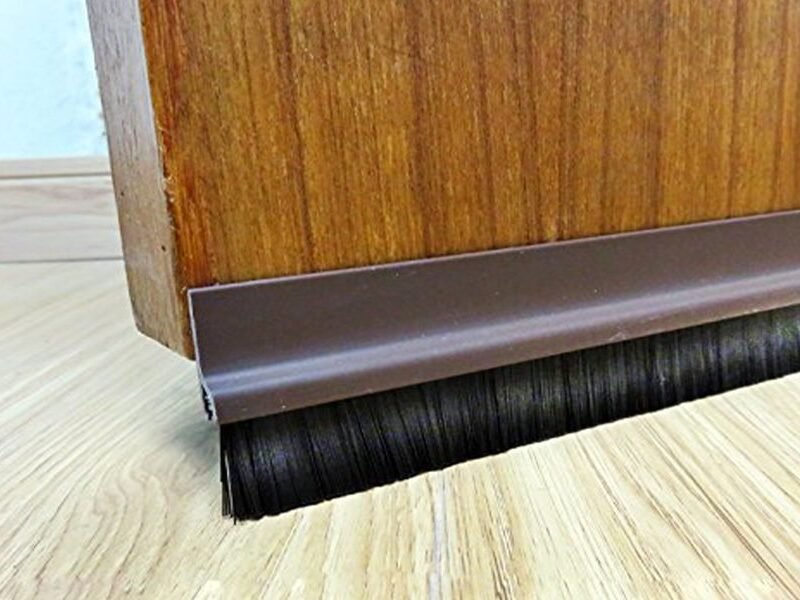 Alternative view of مانع غبار وحشرات